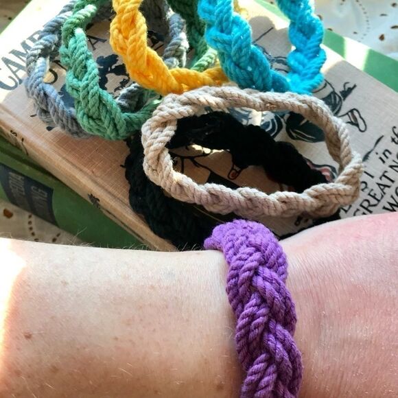 Unisex Mystic Thin Surfur Knot Bracelet Various - Picture 5 of 6